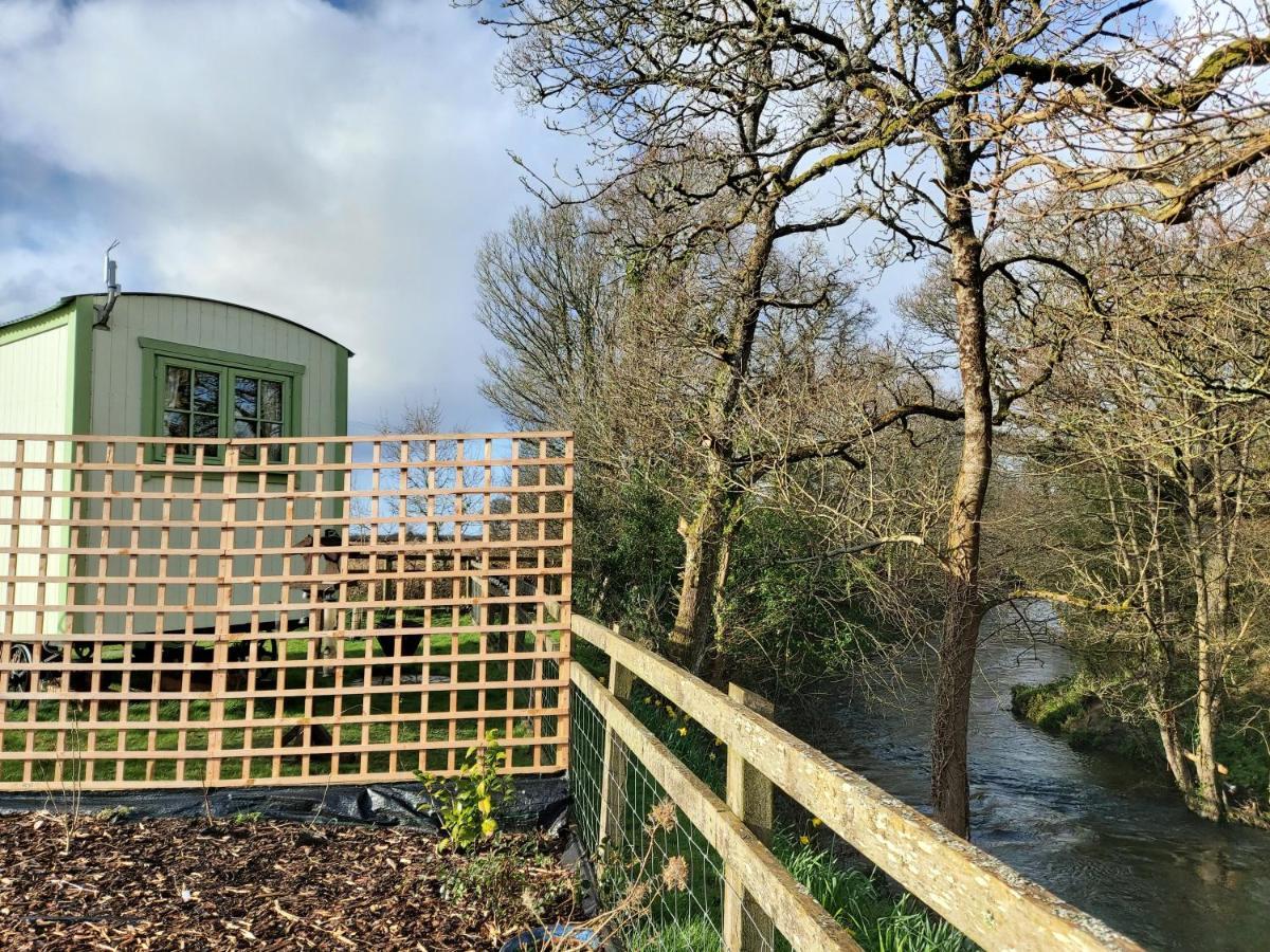 The Old Mill Shepherds Hut Okehampton Kültér fotó