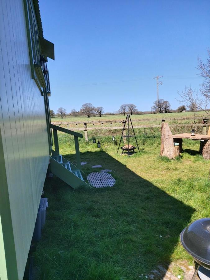 The Old Mill Shepherds Hut Okehampton Kültér fotó